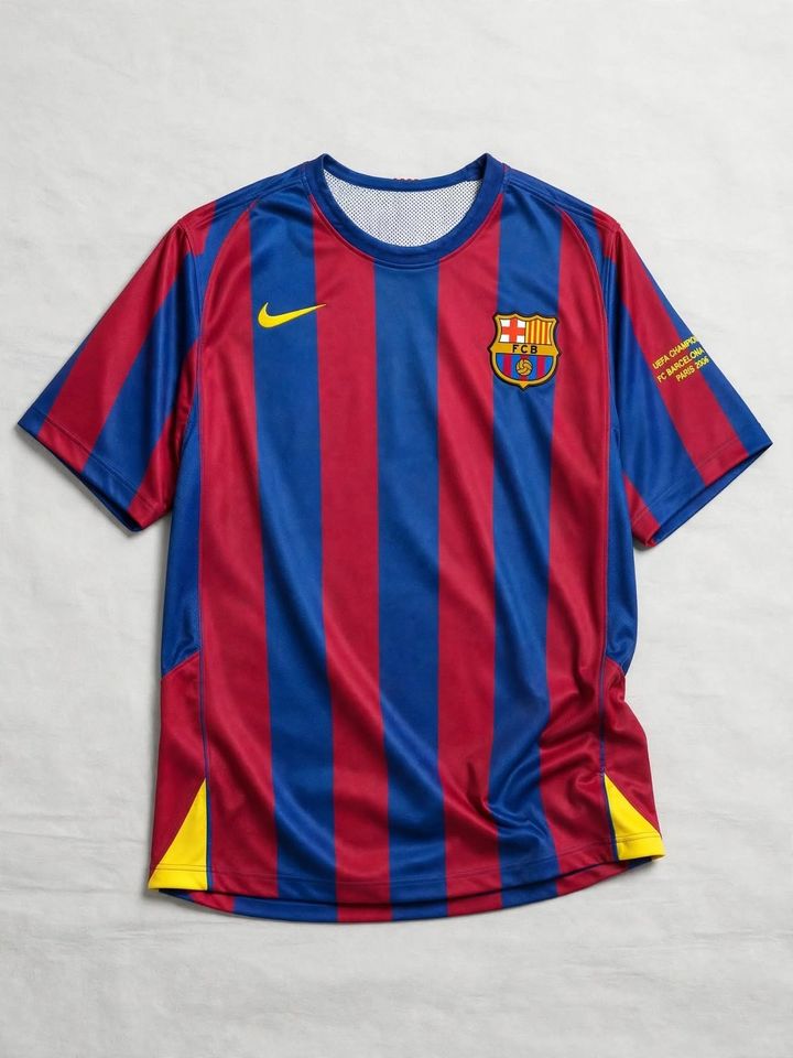 FC Barcelona Ronaldinho shirt 2005 – 2006