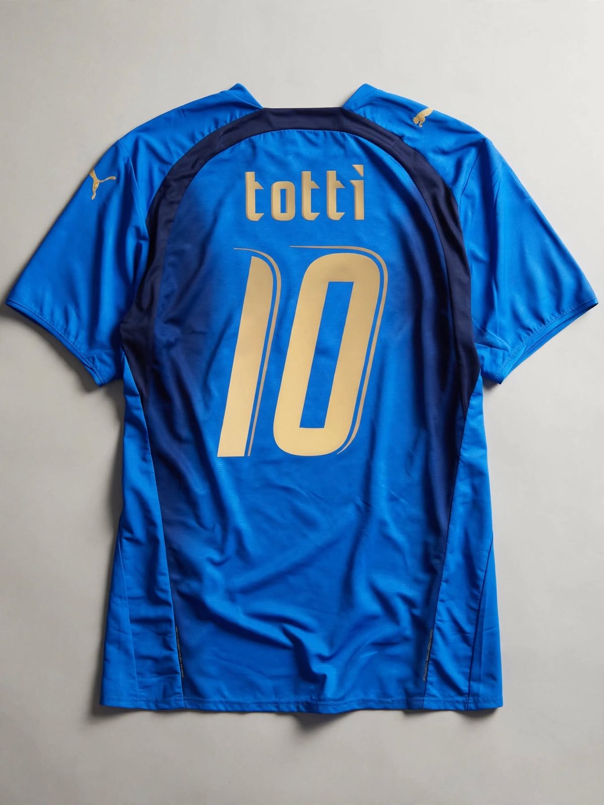 Italy Francesco Totti shirt 2006 — back